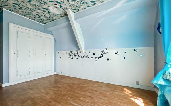 Maison à vendre    7 pièces • 165,73 m2 Tavers