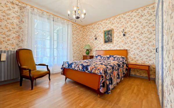 Maison à vendre    7 pièces • 165,73 m2 Tavers