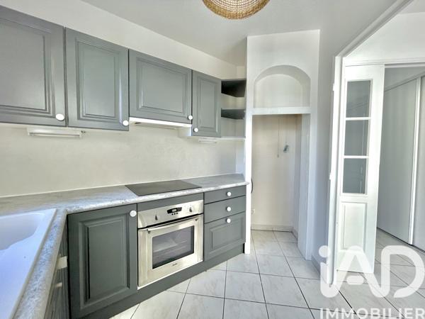 Appartement à vendre 2 pièces 47 m² Fréjus