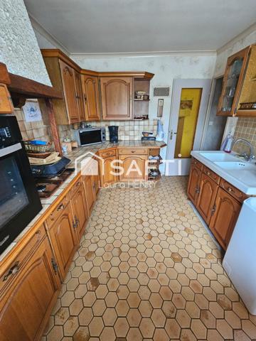 Maison individuelle de 4 chambres sur sous-sol avec jardin