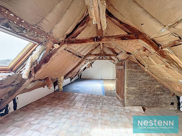 Maison de ville avec garage à Saint Julien - 3 pièces, 78 m²