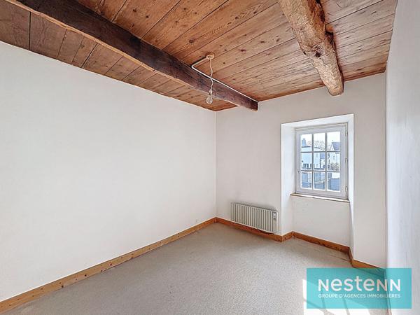 Maison de ville avec garage à Saint Julien - 3 pièces, 78 m²