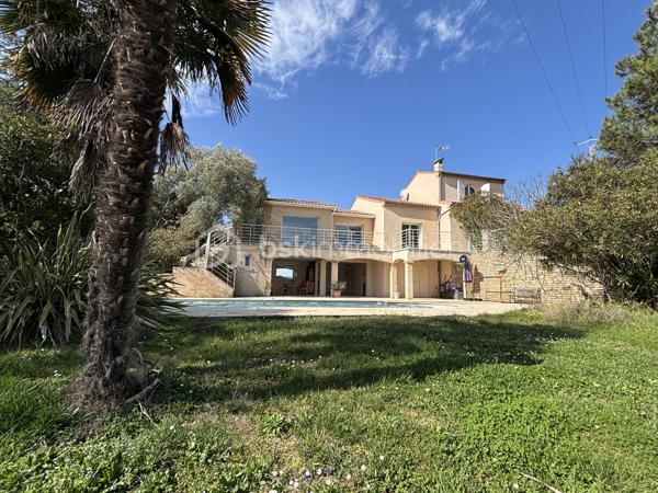 Maison d architecte de 219 m²