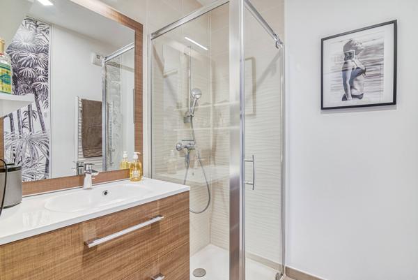 SUPERBE PENTHOUSE  – T4 DE 117M2 AVEC TERRASSE DE 80M2