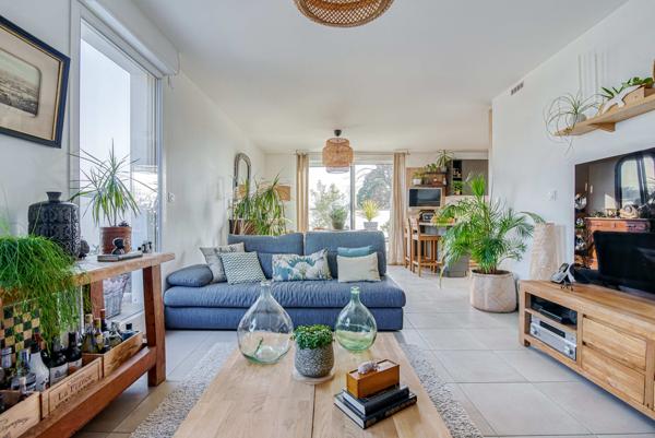 SUPERBE PENTHOUSE  – T4 DE 117M2 AVEC TERRASSE DE 80M2