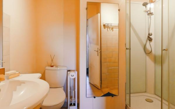 Appartement à vendre    2 pièces • 42,61 m2 Uzès