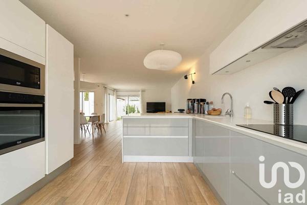 Maison à vendre 5 pièces 118 m² La Rochelle