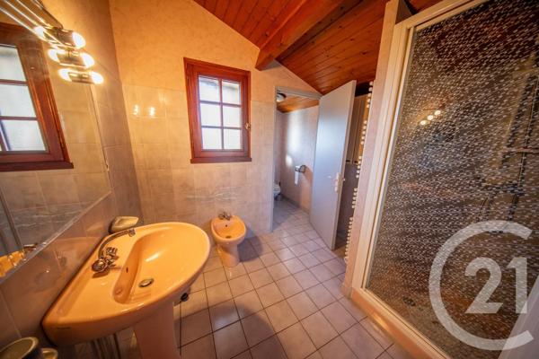 Maison à vendre  7 pièces - 150,99 m 2   ST MEDARD EN JALLES  - 33