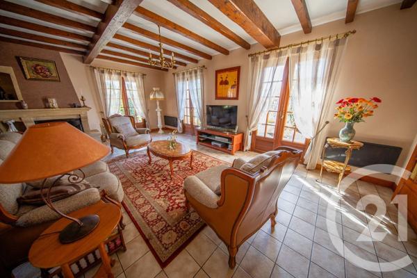 Maison à vendre  7 pièces - 150,99 m 2   ST MEDARD EN JALLES  - 33