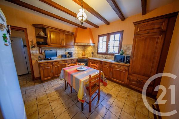 Maison à vendre  7 pièces - 150,99 m 2   ST MEDARD EN JALLES  - 33