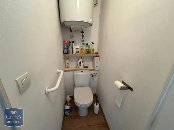 Appartement à louer 2 pièces 30.51m² Sanary-sur-Mer (83110)