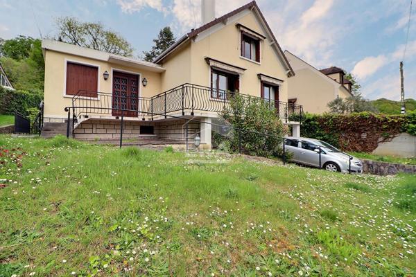 Maison Saint Leu La Foret 7 pièce(s) 150 m2 + DEPENDANCE + GARAGE + SOUS SOL