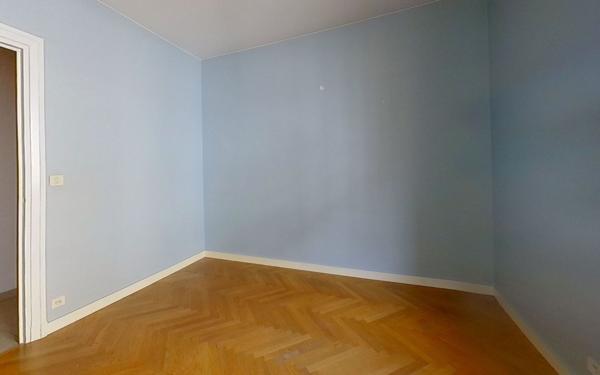 Appartement à vendre    3 pièces • 76,06 m2 Lyon 6