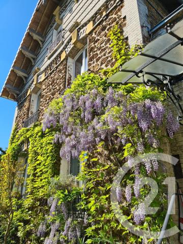 Maison à vendre  6 pièces - 153 m2 LA VARENNE ST HILAIRE - 94