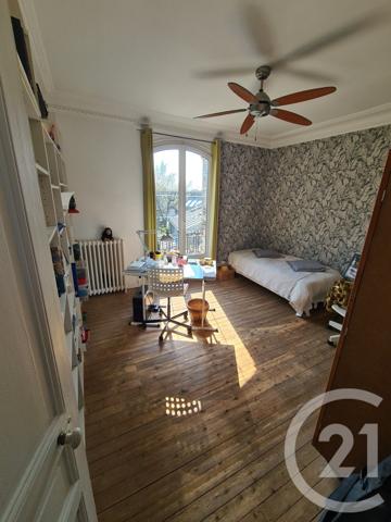 Maison à vendre  6 pièces - 153 m2 LA VARENNE ST HILAIRE - 94