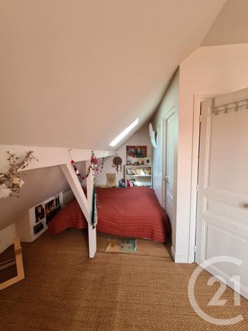 Maison à vendre  6 pièces - 153 m2 LA VARENNE ST HILAIRE - 94