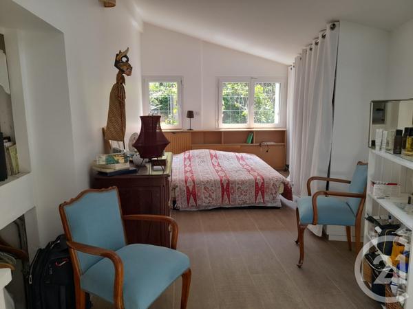 Maison à vendre  6 pièces - 153 m2 LA VARENNE ST HILAIRE - 94