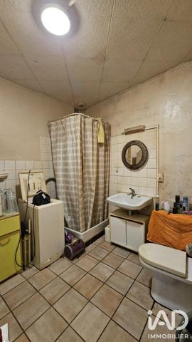 Immeuble à vendre 125 m² Ruelle-sur-Touvre