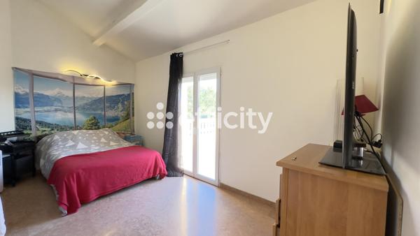 Maison 7 pièces - 130 m²