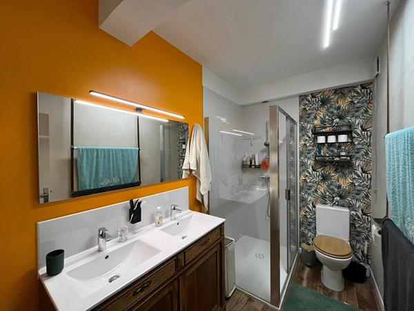 Grande maison de 200m² avec 5 chambres et dépendances sur St-Sulpice !