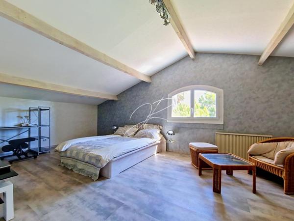 Maison 6P 137 m² 5 chambres 2 garages piscine