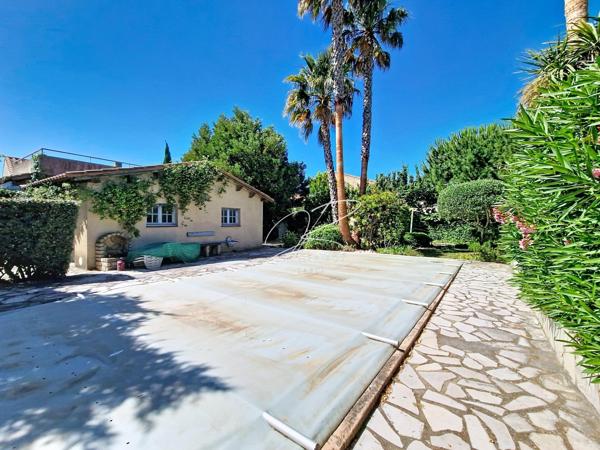 Maison 6P 137 m² 5 chambres 2 garages piscine