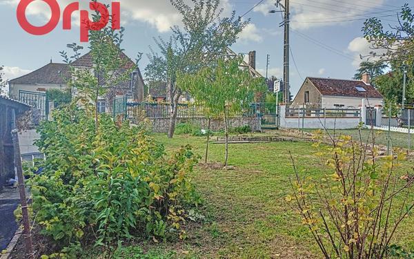 Maison à vendre    4 pièces •  Azé