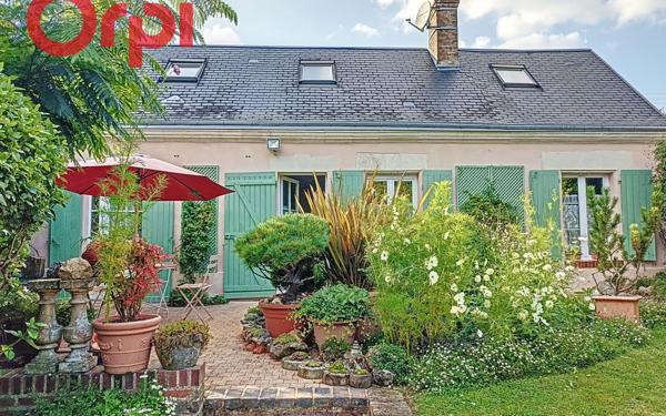 Maison à vendre    4 pièces •  Azé