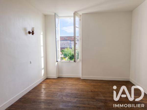 Maison à vendre 6 pièces 168 m² Jarnac