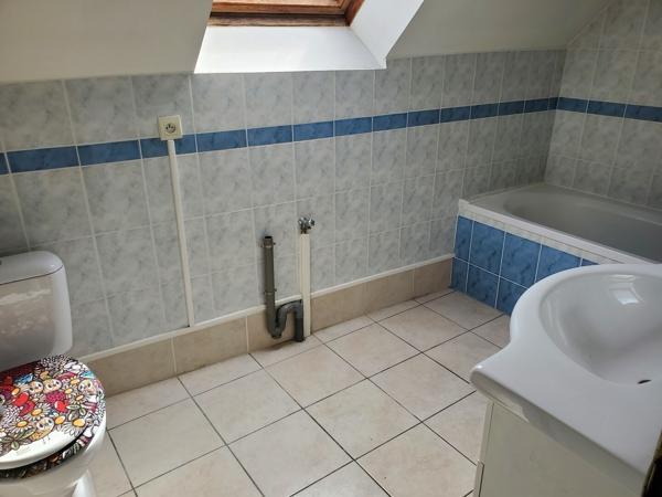Appartement centre ville Verneuil /Avre en duplex au 2 eme étage 99 000 €