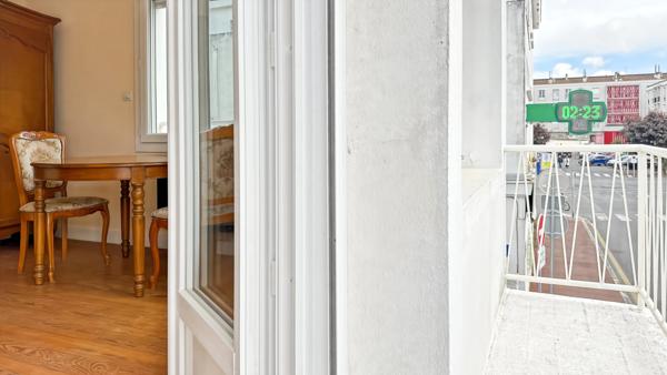 Appartement
         3 pièces
        - 40 m² Exclusivité