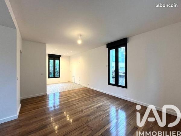 Maison à vendre 6 pièces 131 m² Gagny