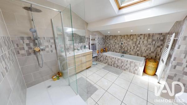 Appartement à vendre 4 pièces 195 m² Seyssins