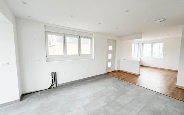 Appartement à vendre    4 pièces • 59,70 m2 Weyersheim