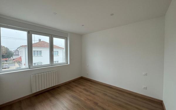 Appartement à vendre    4 pièces • 59,70 m2 Weyersheim