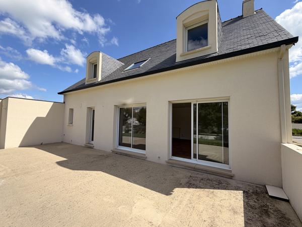 Maison contemporaine de 175 m² – Quartier recherché