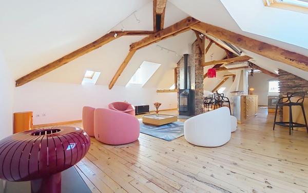 Appartement à vendre    3 pièces • 100 m2 Pau