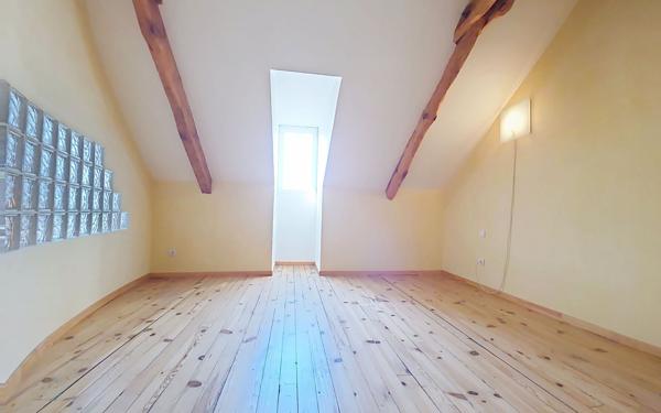 Appartement à vendre    3 pièces • 100 m2 Pau