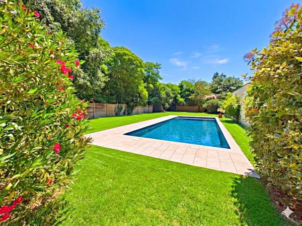 Superbe Maison T5 180m2 avec Piscine et Garage de 50m2!!!