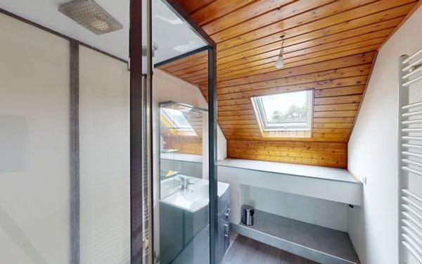 Immeuble à vendre    11 pièces • 350 m2 Étueffont