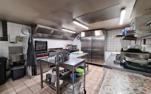 Immeuble à vendre    11 pièces • 350 m2 Étueffont