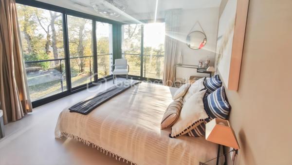 Maison d architecte de 281 m²