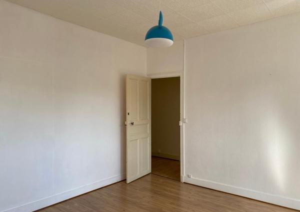 Appartement 7 pièces - 223 m²