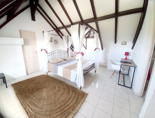 Villa à vendre, 6 pièces LE GOSIER (971) GUADELOUPE, 120 M2 proche centre