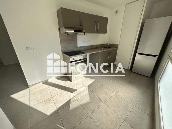 Location Appartement 3 pièces 62.33 m² - 613 BOULEVARD DE VERDUN Sete 34200