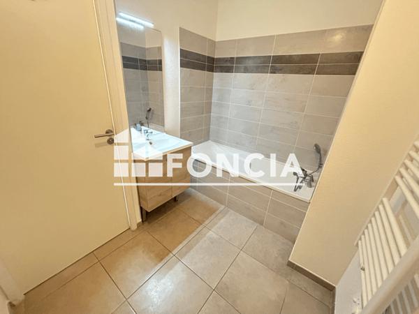 Location Appartement 3 pièces 62.33 m² - 613 BOULEVARD DE VERDUN Sete 34200