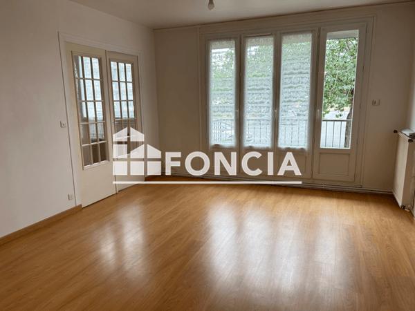 Location Appartement 3 pièces 63.09 m² - Gien 45500