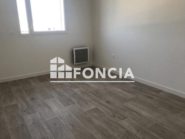 Location Appartement 3 pièces 64.43 m² - 8 BOULEVARD DE CHINON Joue Les Tours 37300