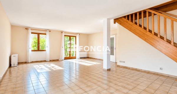 À vendre Maison 6 pièces 129 m² - Chézy-sur-marne 02570