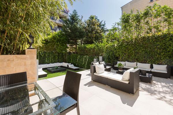 A vendre - Neuilly-sur-Seine 92200- hôtel particulier- jardin- Roof-Top- 644m²